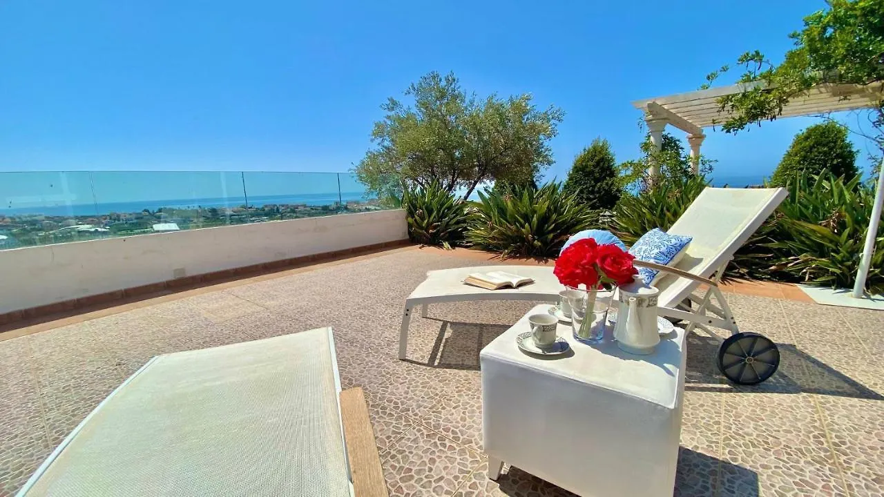 Villa Fabiola At Home Malaga